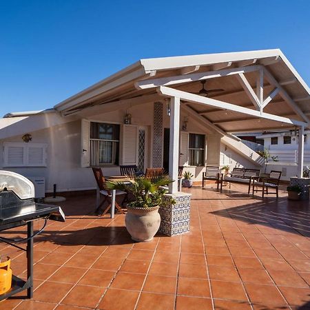 Casa Vacanza Giugio Giardini Naxos Bagian luar foto