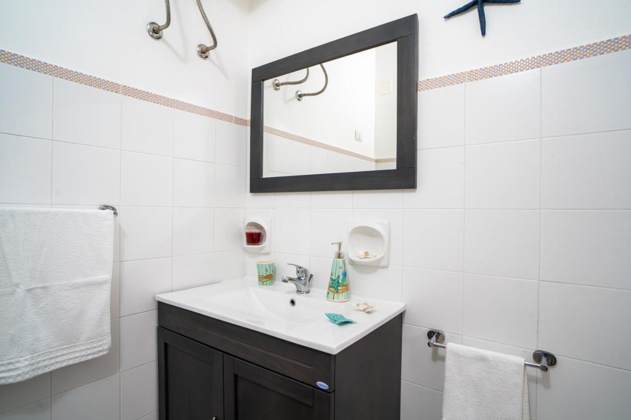 Casa Vacanza Giugio Giardini Naxos Bagian luar foto